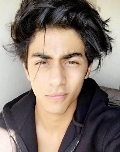 srk son mms|Aryan Khan Height, Age, Girlfriends, Family, Biography